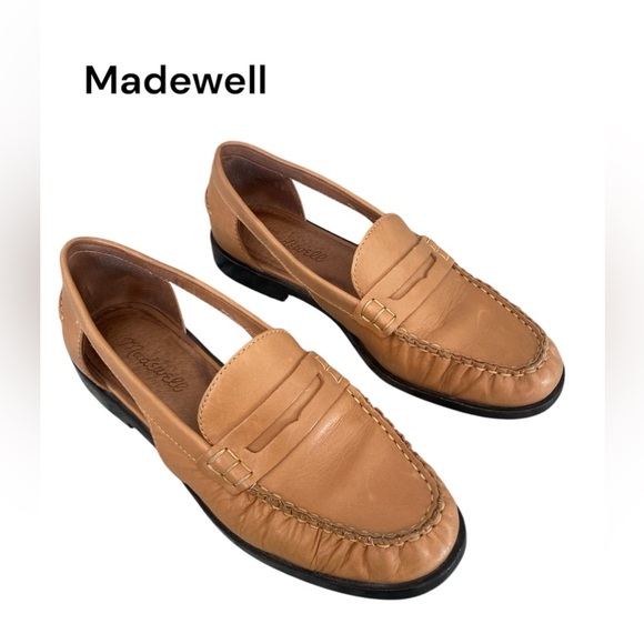 Madewell Shoes - Madewell Tan Leather cut out loafers women’s SZ 7